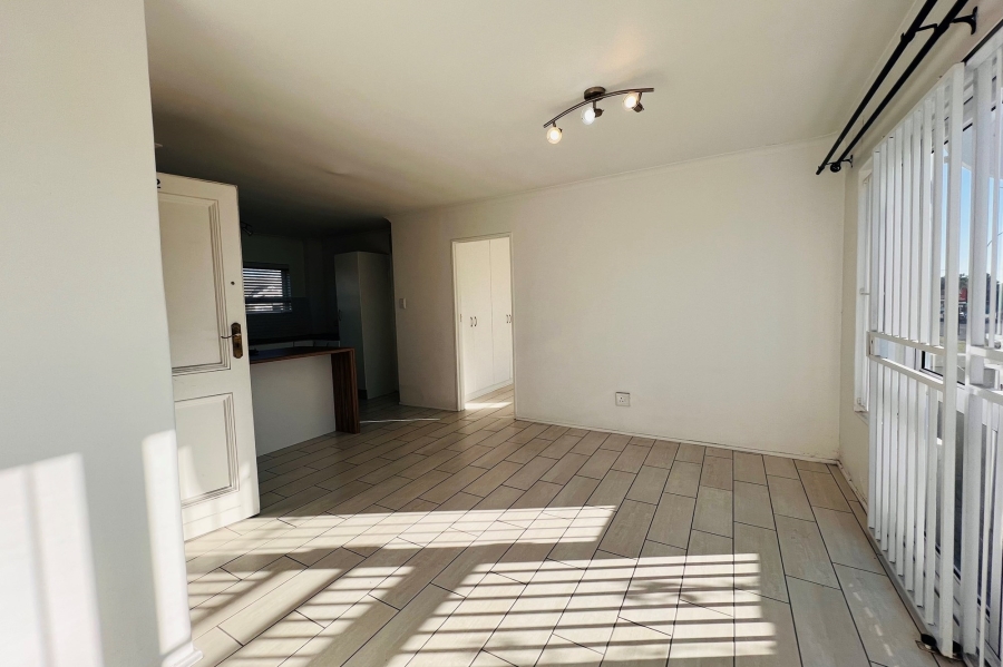 To Let 1 Bedroom Property for Rent in Townsend Estate Western Cape
